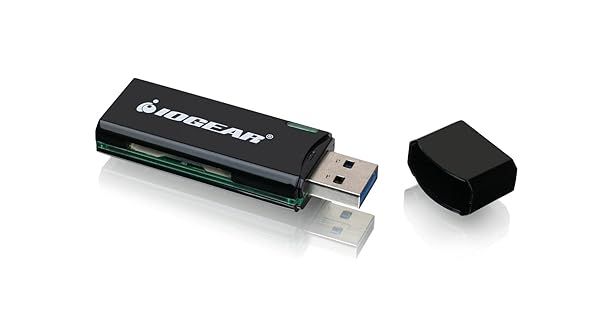 IOGEAR SuperSpeed USB 3.0 SD/Micro SD Card Reader/Writer GFR304SD - Fast Data Transfer & Compatibility