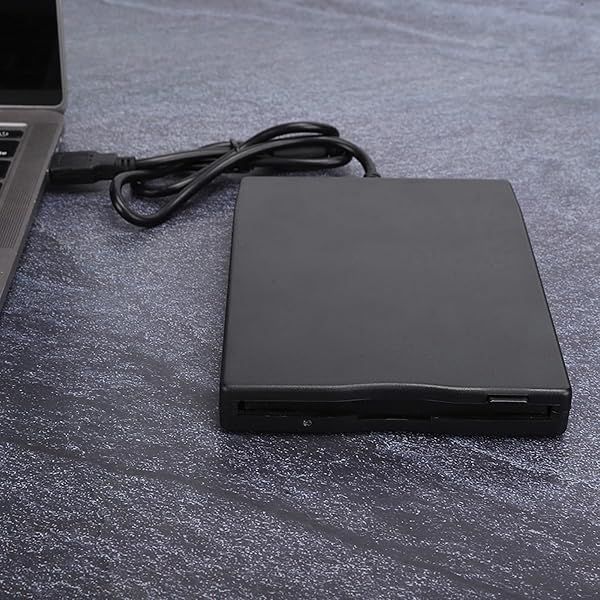 Portable 3.5 Floppy Disk Reader - USB External Drive for Easy Data Transfer & Backup