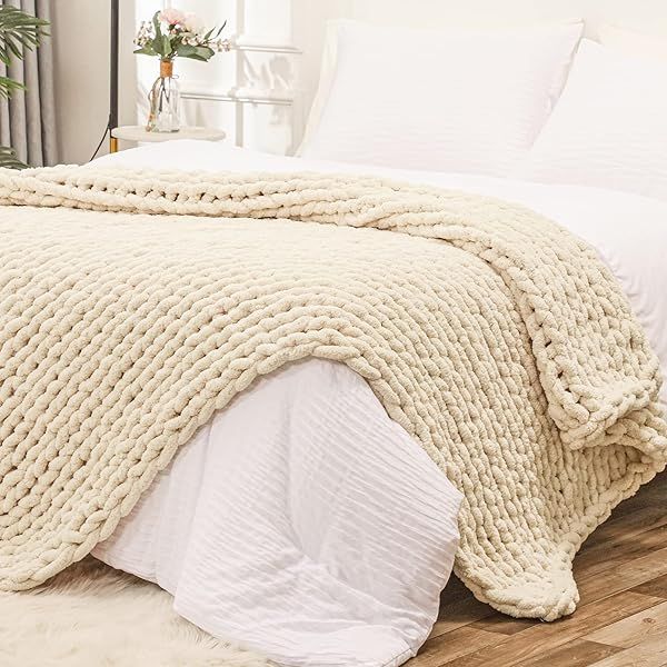 Bigacogo Chunky Knit Throw Blanket 60x80 inches Hand Knitted Jumbo Chenille Yarn Cozy Soft Cable Crochet for Sofa Bed Living Room Beige