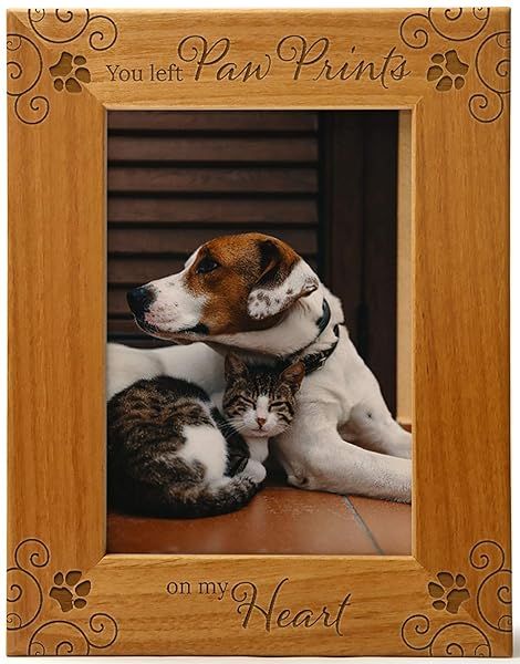 CEDAR CRATE MARKET You Left Paw Prints On My Heart Pet Memorial Picture Frame Engraved Natural Wood 5x7 Vertical Portrait Frame for Animal Lovers