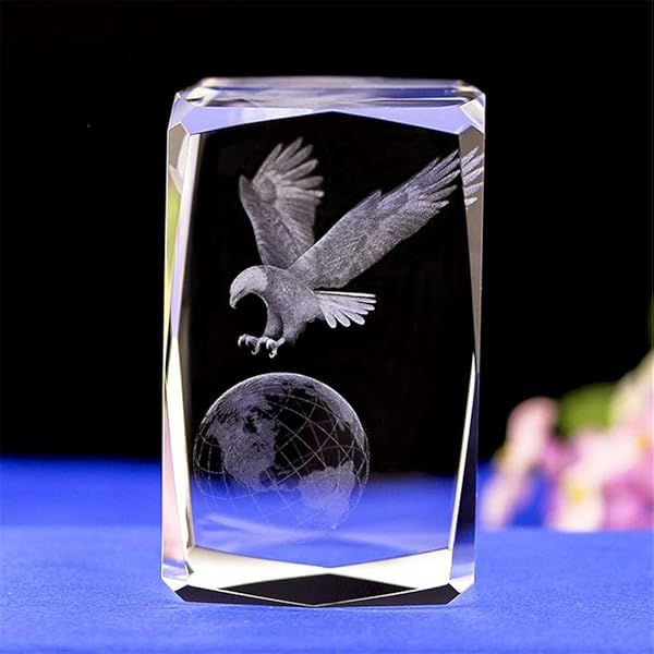 Stunning Crystal Glass Bald Eagle Statues & 3D Laser Etched Eagle Decor Gifts - Perfect for Collectors!