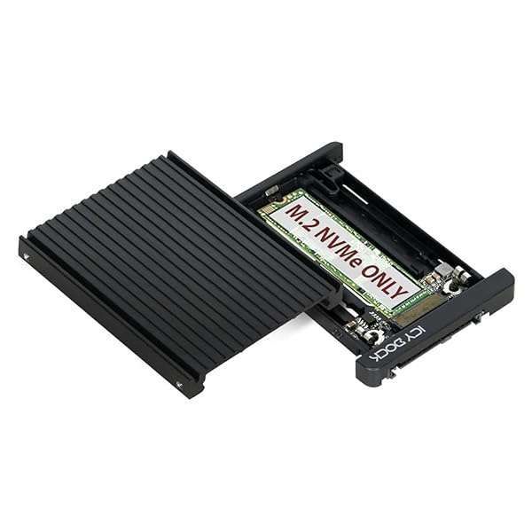 "ICY DOCK EZConvert MB705M2P-B: M.2 NVMe to 2.5" U.2 SSD Converter with Heatsink for PCIe 3.0/4.0"