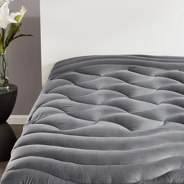 Sleep Zone Cooling Queen Mattress Topper - Breathable, Washable, Deep Pocket Pad for Ultimate Comfort